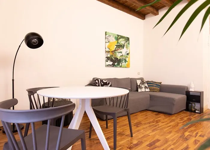 Live Milan In Style Elegant Apartment Near Duomo