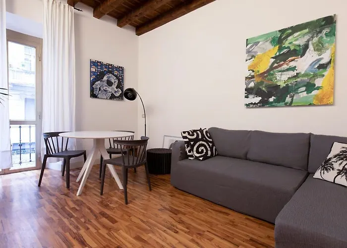 Live Milan In Style Elegant Apartment Near Duomo