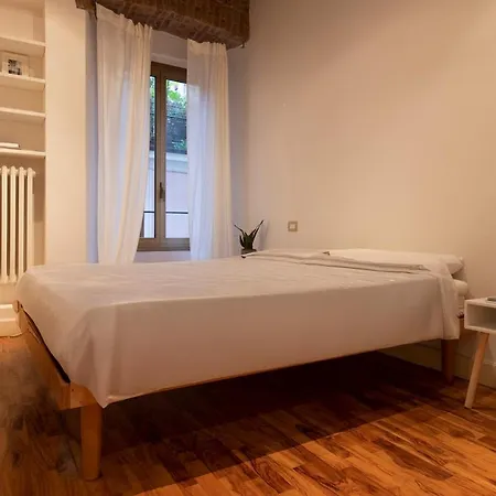 Live Milan In Style Elegant Apartment Near Duomo Exterior photo